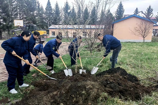 1714460594592003.jpg 5222c2da16d1cac80ae02c4393ba7e7.jpg