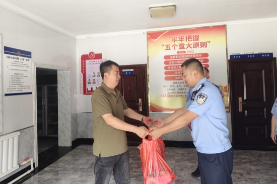 1752562920815620.jpg e31ffcfd0e588a48041fd3e0708e86b5.jpg